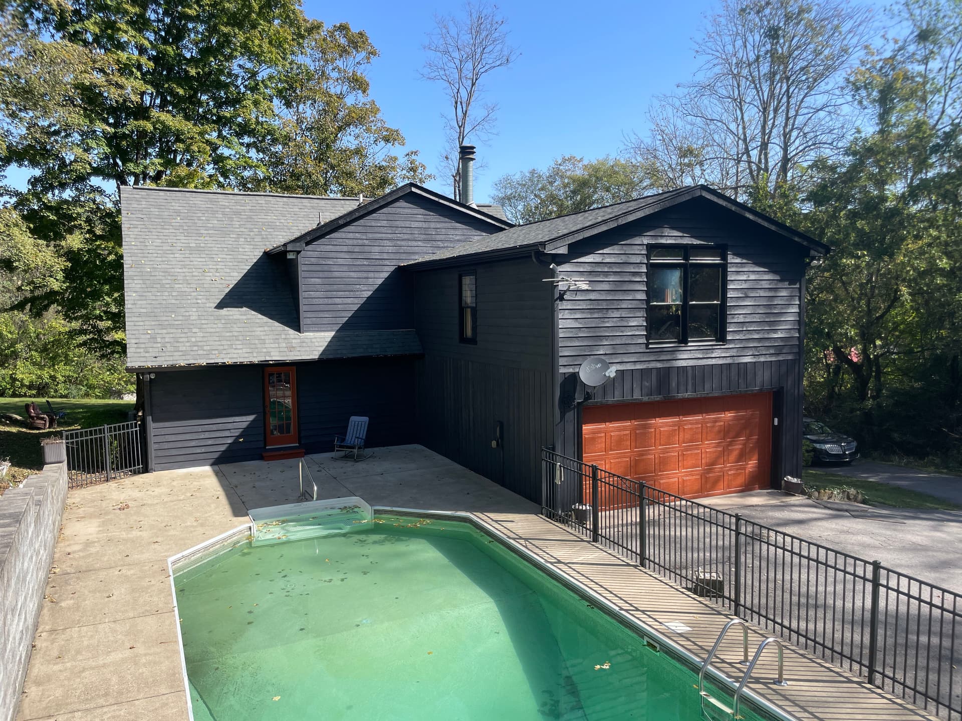 Gallery photos for Charming Home Makeover with Poolside Bliss: Image #2