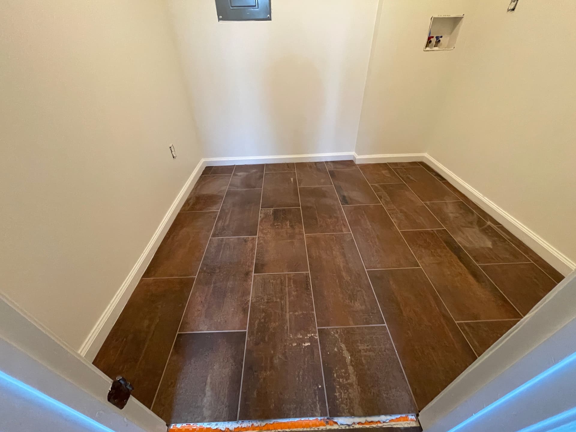 Gallery photos for Stunning Multi-Surface Flooring Transformation: Image #2