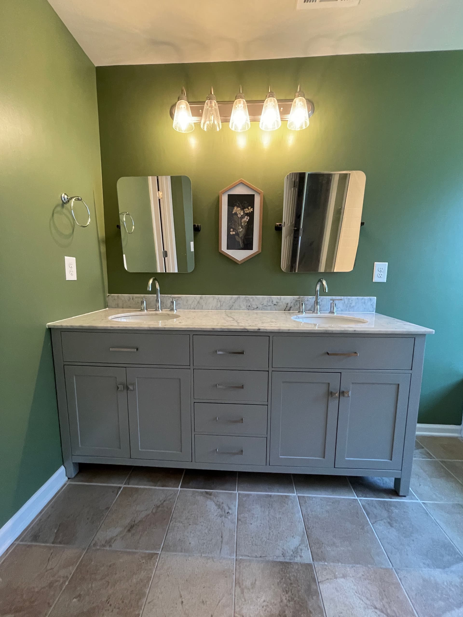 Gallery photos for Nashville Bathroom Gets a Fresh Look With Interior Painting: Image #3