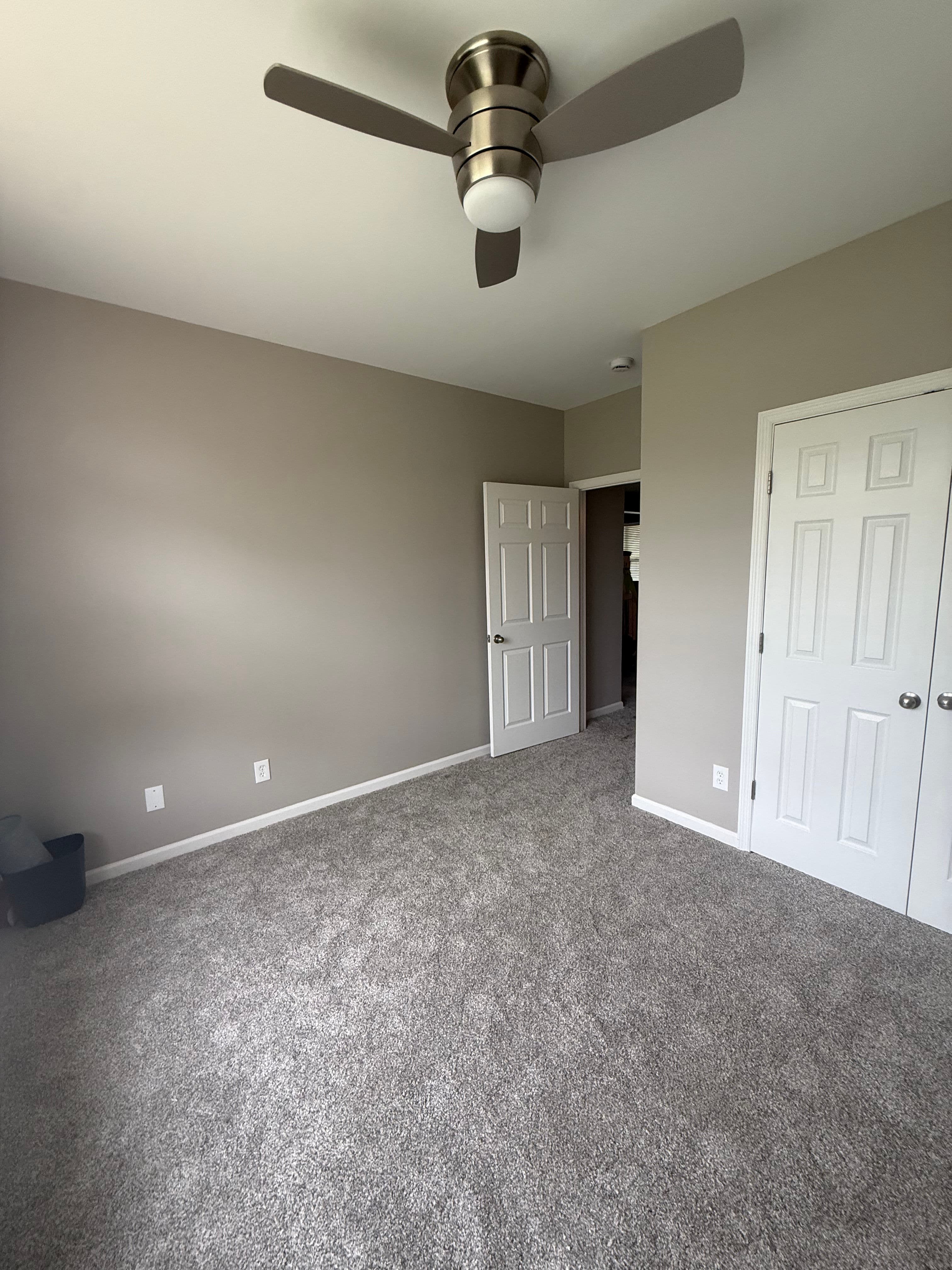 Project Fresh Carpet Install Ties Together a Hendersonville Bedroom image