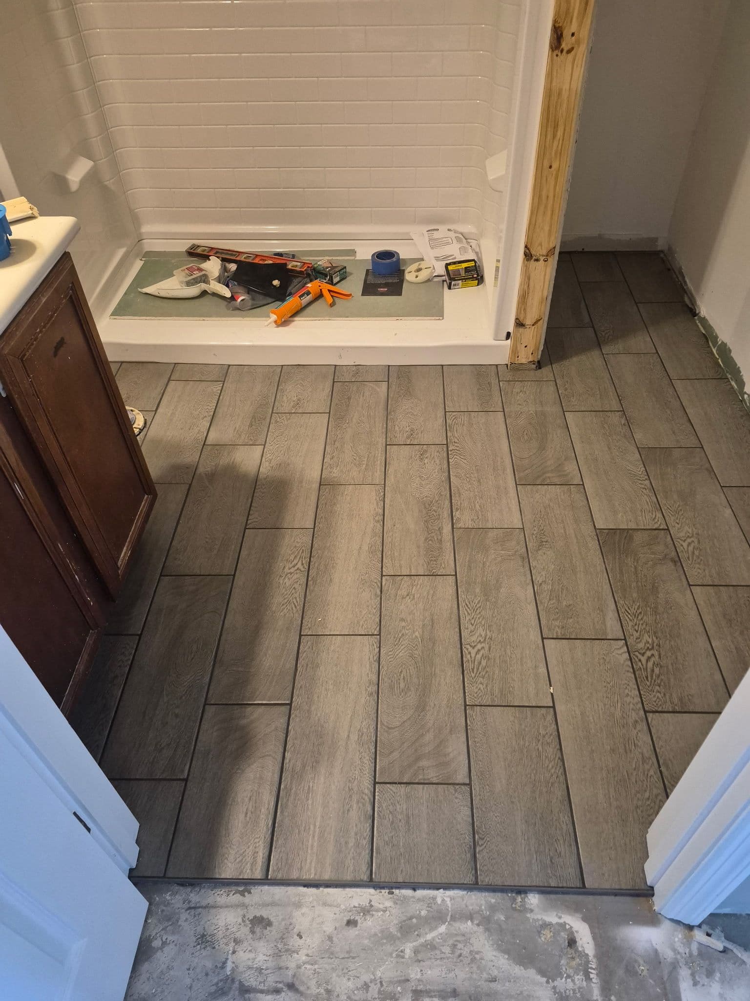 Hendersonville Bathroom Floor Tile Work That Actually Changes the Room image