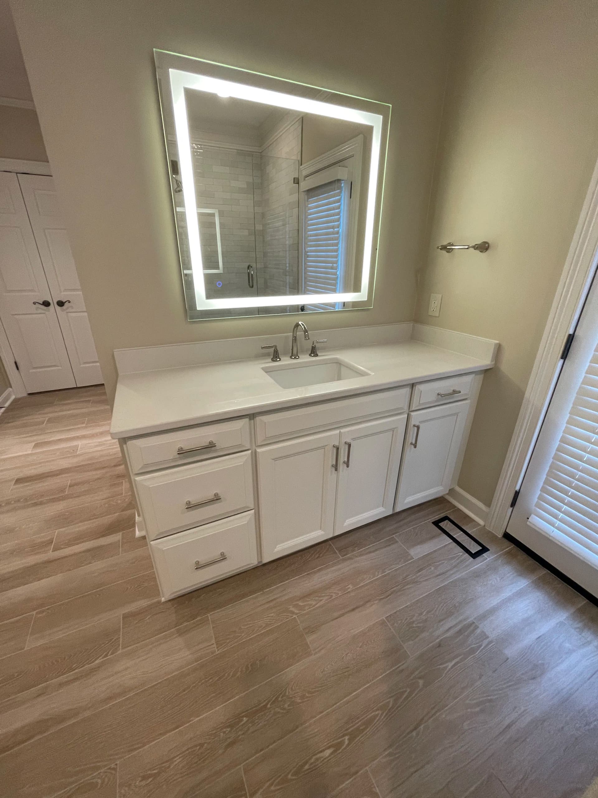 Gallery photos for Custom Bathroom Remodel in Brentwood TN with Premium Tile: Image #4